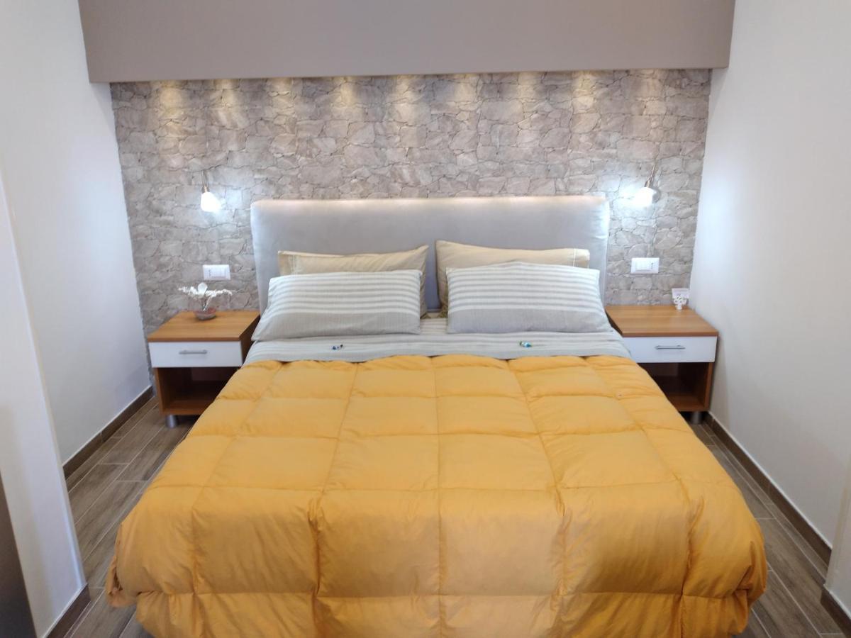 B&B Villa Letizia Кастельбуоно Екстер'єр фото