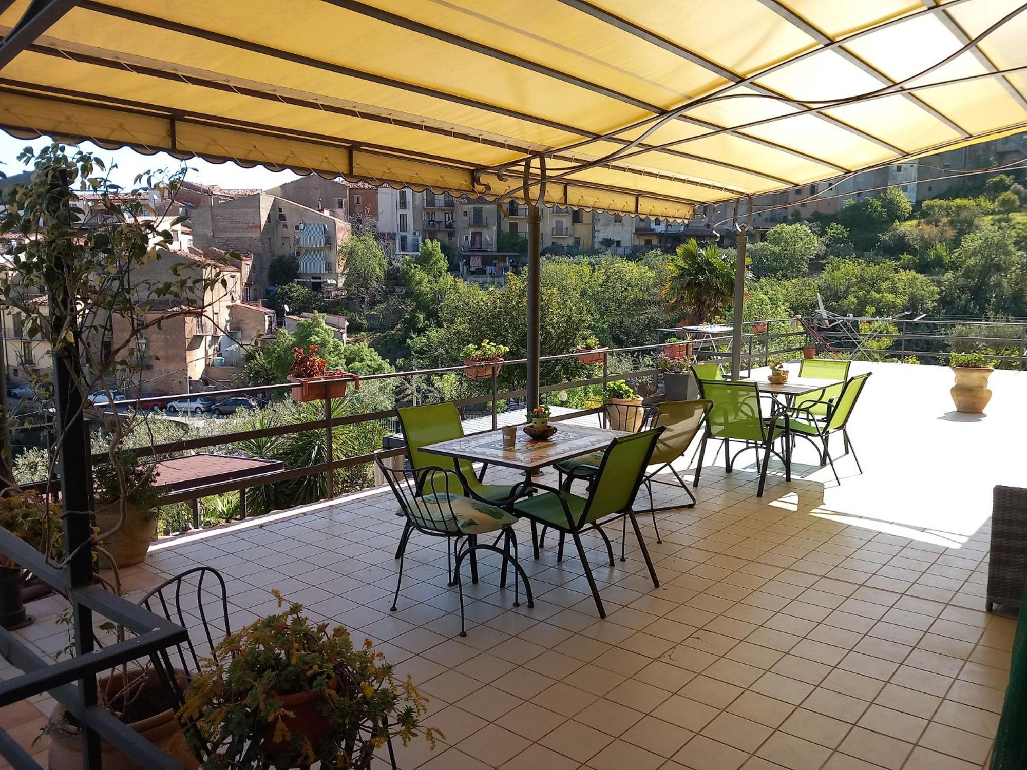 B&B Villa Letizia Кастельбуоно Екстер'єр фото